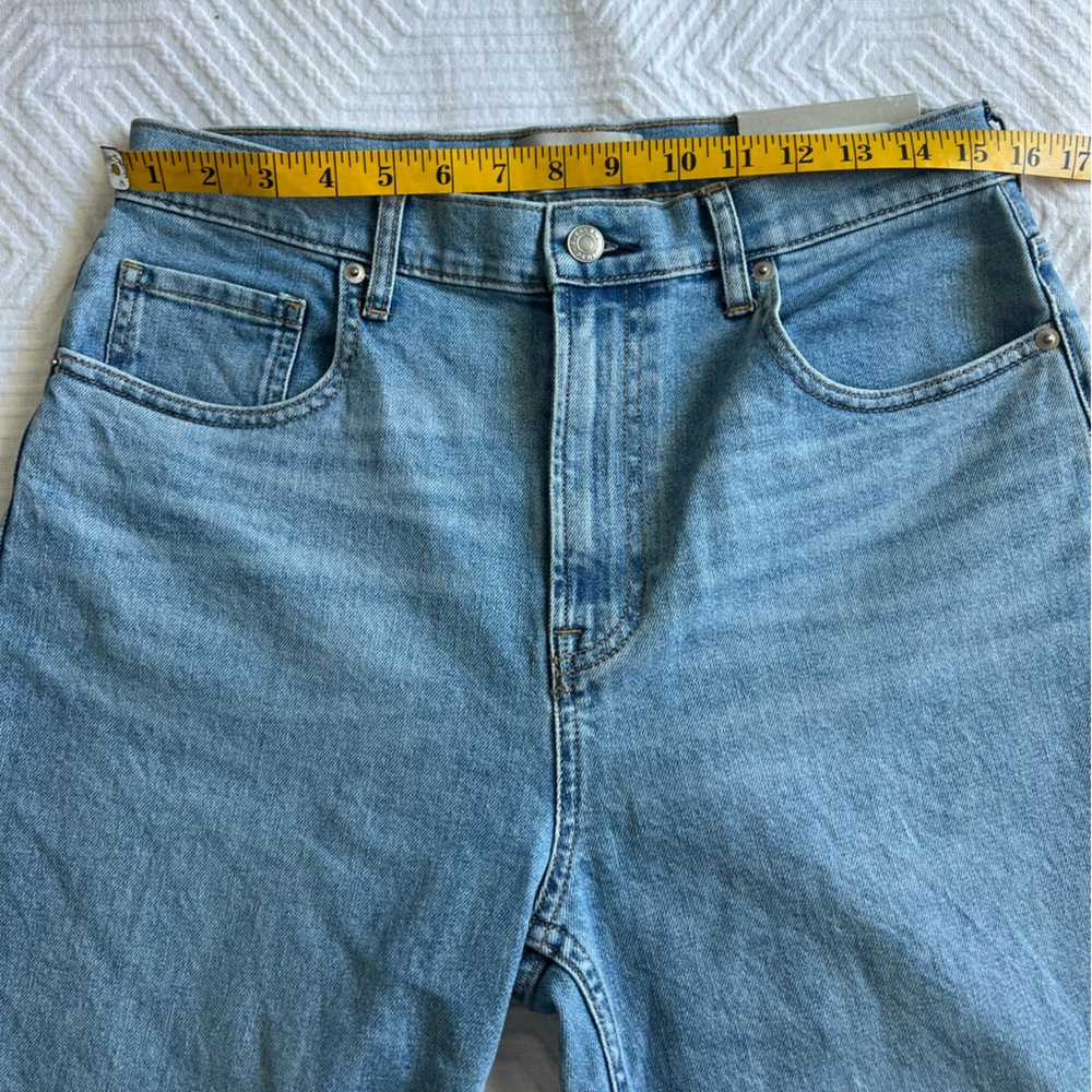 NWT - Everlane - “The Cheeky Jean” regular length - 30 Classic Blue  Jeans - Picture 6 of 12
